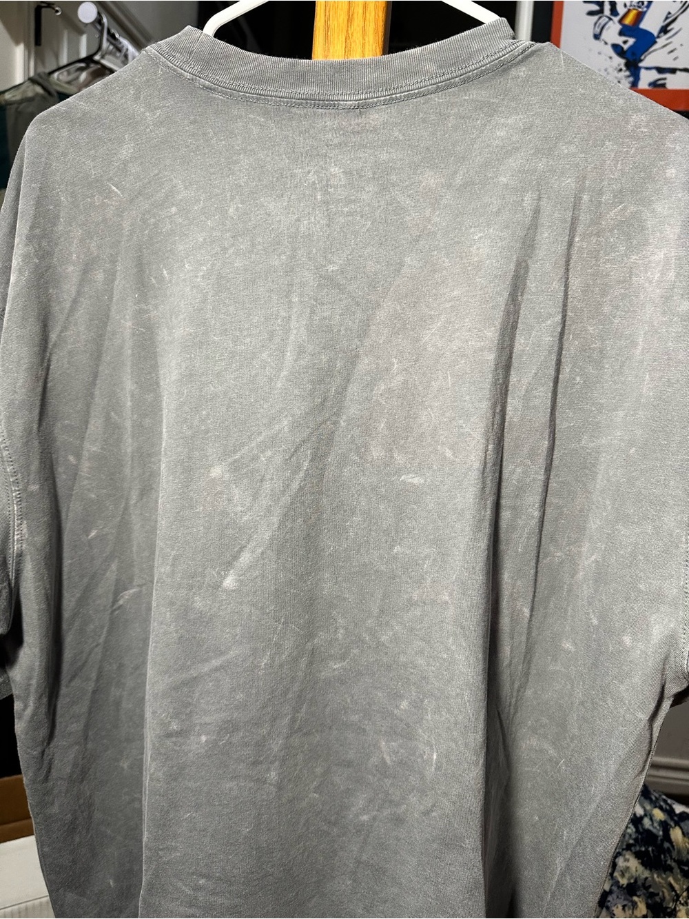 Nike Gray The Nike Tee with White Swoosh Print - Picture 5 of 7